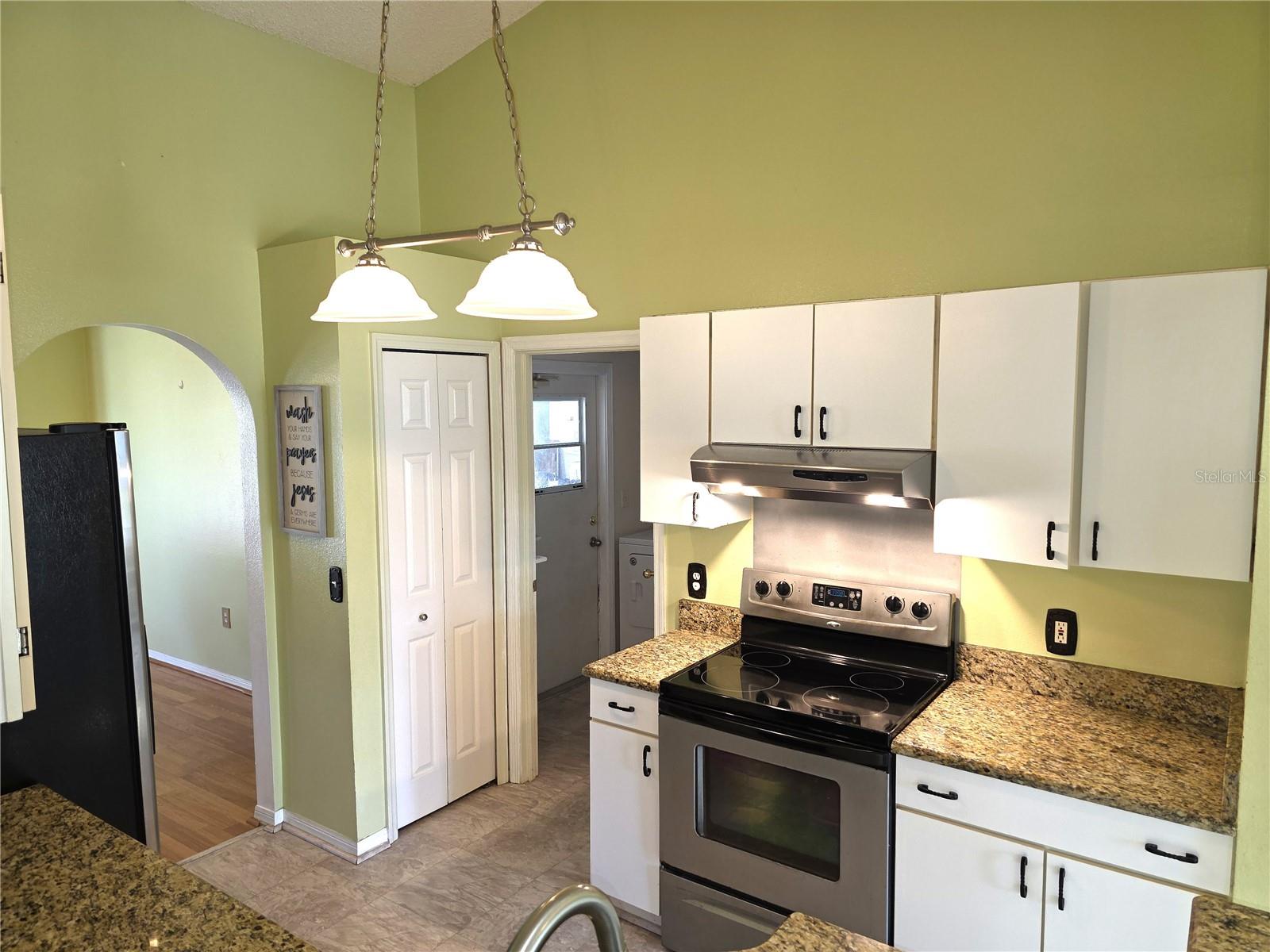 DELTONA LAKES UN 43 - Residential