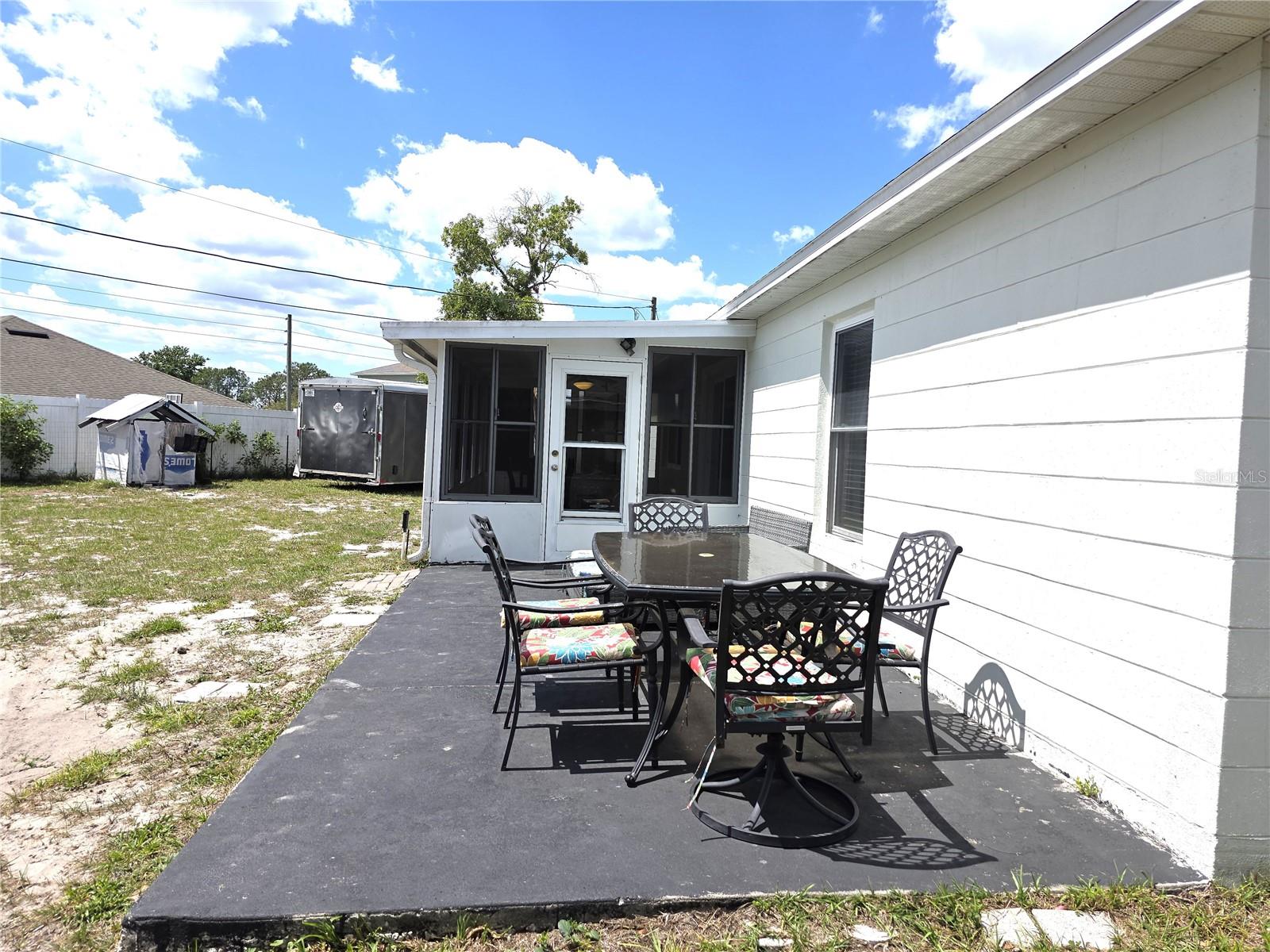 DELTONA LAKES UN 43 - Residential