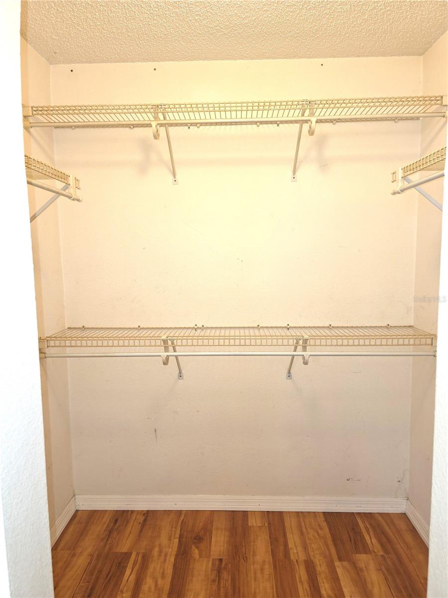 DELTONA LAKES UN 43 - Residential