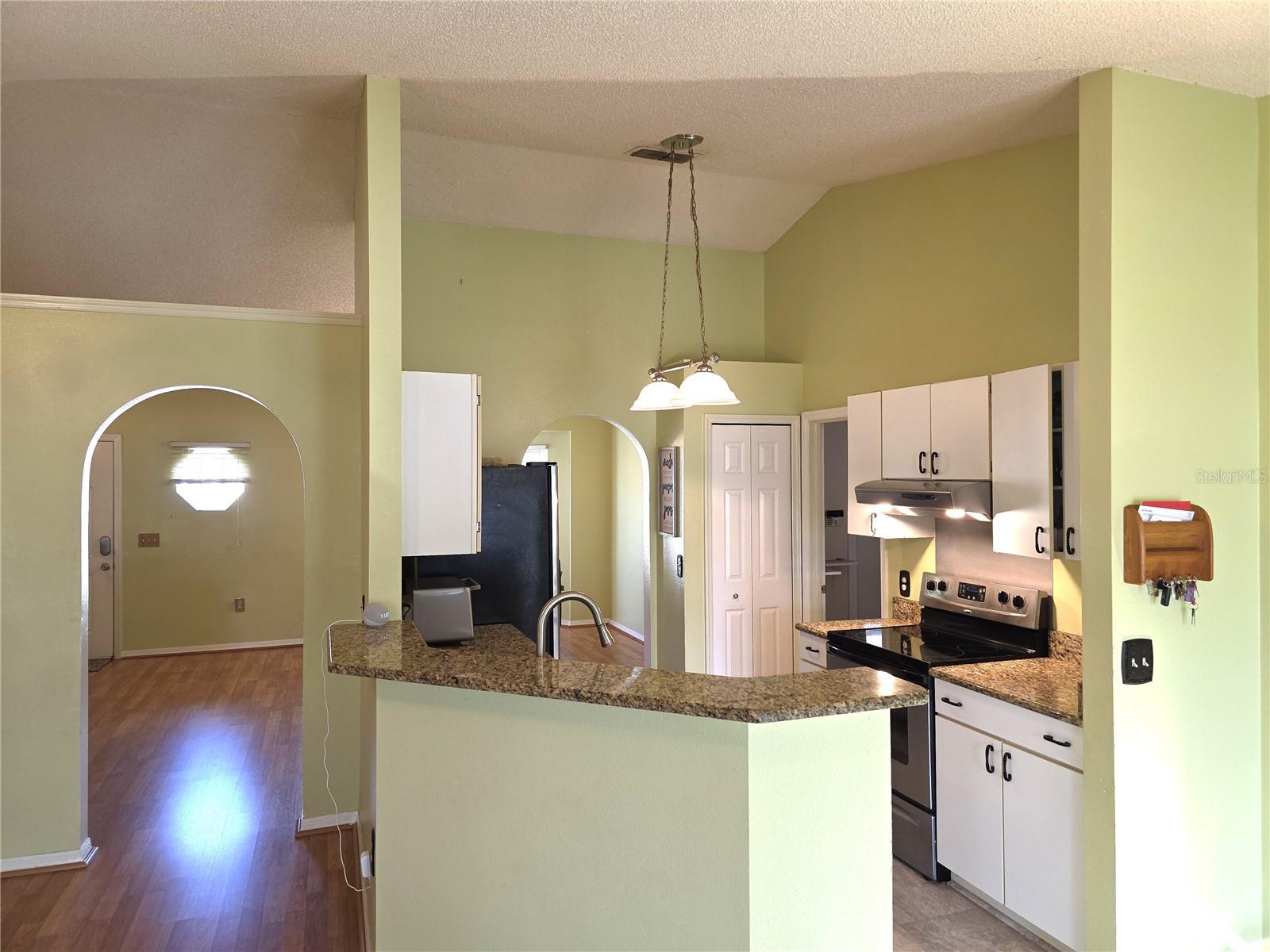 DELTONA LAKES UN 43 - Residential