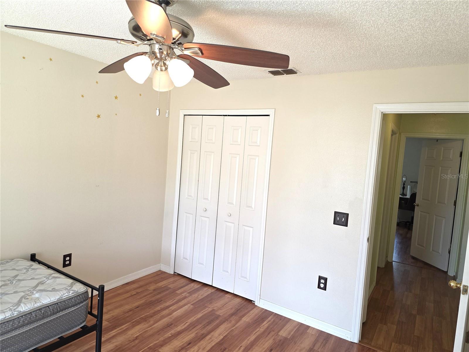 DELTONA LAKES UN 43 - Residential