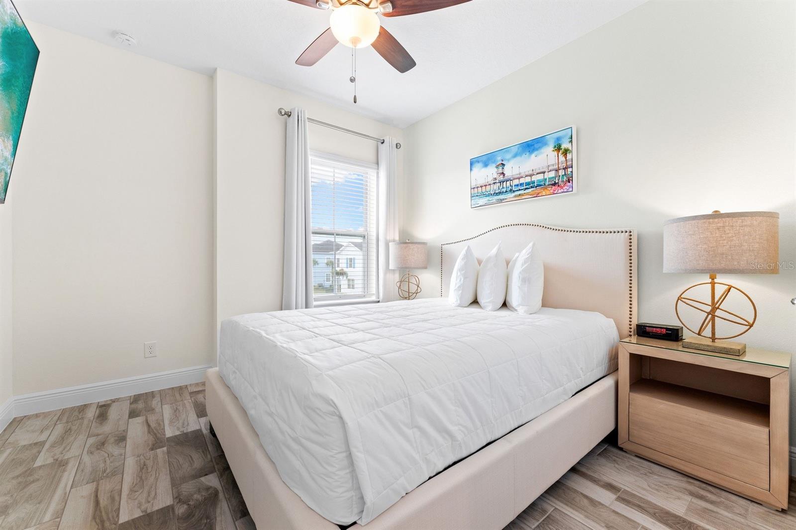 ROLLING OAKS PH 7 - Residential Lease
