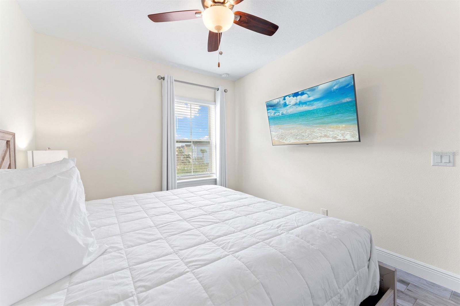 ROLLING OAKS PH 7 - Residential Lease