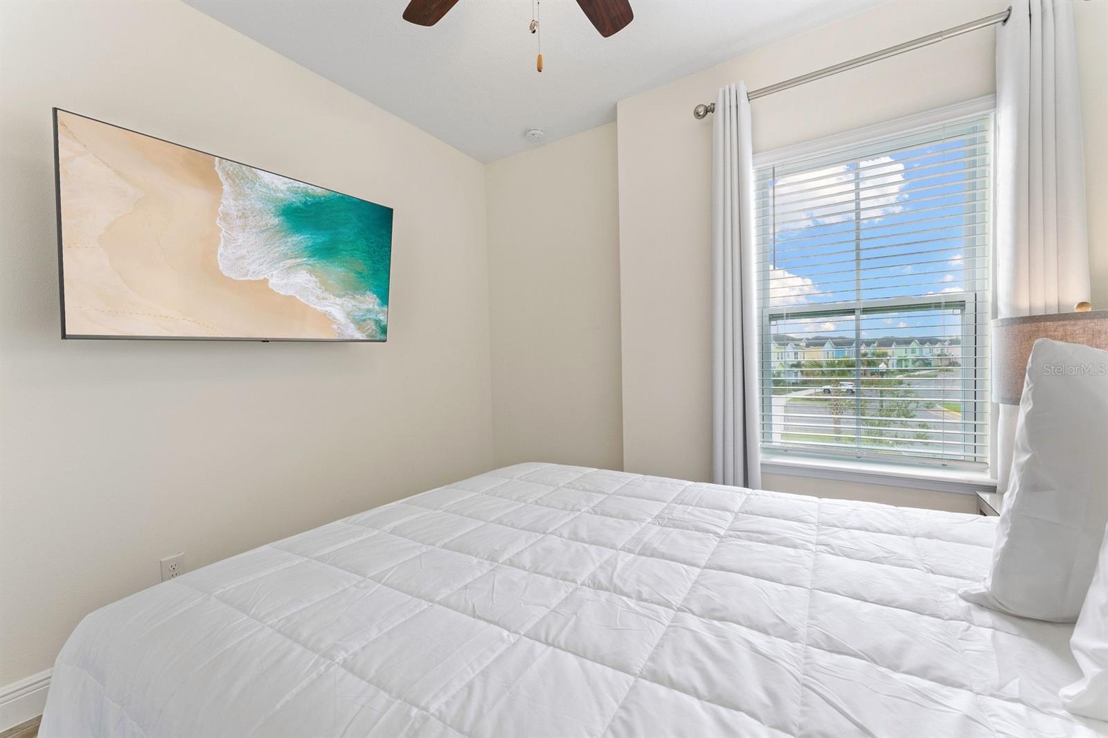 ROLLING OAKS PH 7 - Residential Lease