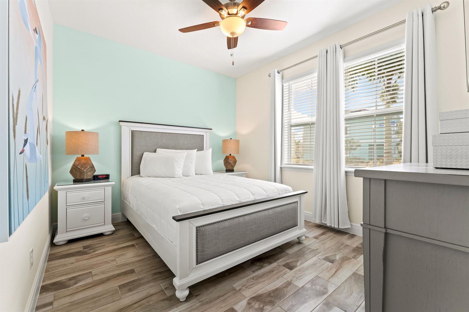 ROLLING OAKS PH 7 - Residential Lease