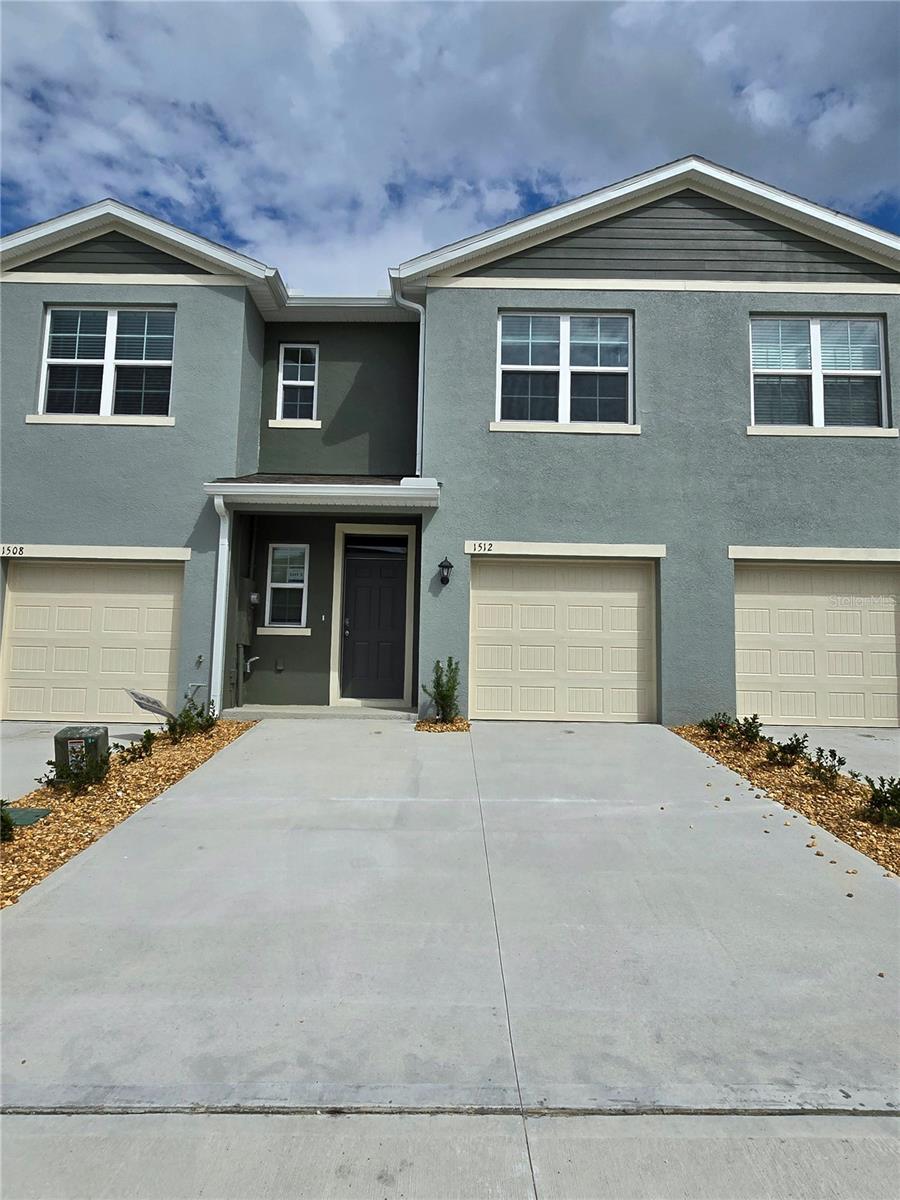 Welcome to 1512 Lumber Avenue, Davenport, FL 33837 – A Truly Smart Move!
Discover this beautiful 3-bedroom, 2.5-bathroom townhome nestled in one of Davenport’s most desirable communities. This property offers the perfect blend of comfort, modern technology, and location — ideal as a primary residence, vacation getaway, or an investment with excellent rental potential.
Why You’ll Love This Home
Modern Layout: Bright, open floor plan, stylish kitchen with stainless steel appliances, and a private patio — perfect for enjoying Florida living.
Smart Home Features: Equipped with smart thermostat, electronic locks, and smart lighting for enhanced comfort, security, and energy efficiency.
Low Maintenance: Townhome lifestyle means more time for you, less work outside.
Attached Garage: Convenience and extra storage for peace of mind.
Prime Location
Minutes to Disney & Major Attractions: Short drive to Walt Disney World Resort, Universal Studios, and Orlando’s top entertainment.
Easy Access: Quick connections to I-4 and US-27 for smooth travel to Orlando, Tampa, and both coasts.
Shopping & Dining: Close to Posner Park, ChampionsGate, groceries, restaurants, and more.
Healthcare & Schools: Great schools and medical centers nearby add long-term value for families and investors.
Community Perks
HOA fees paid in full for the year, with well-kept amenities like a pool, playground, and walking trails (confirm details with HOA).
Friendly, quiet neighborhood with rising home values.
Perfect for Living or Leasing
Excellent for a primary home, downsizing, or as a second residence.
Smart home features and prime location make it highly attractive for short- or long-term rentals.
Competitive pricing ensures strong value in a high-demand market.
Schedule Your Private Tour Today
Opportunities like this don’t last long — come see why 1512 Lumber Avenue could be your next home or your smartest investment yet.