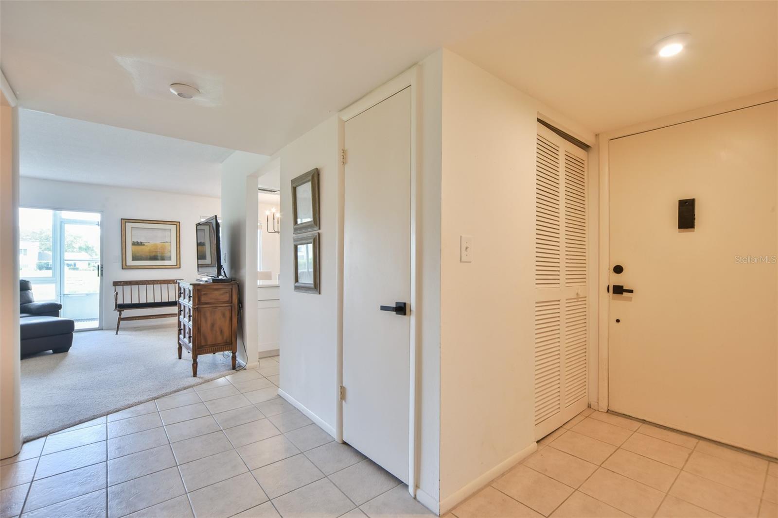 LIVE OAK VILLAGE CONDO - Residential