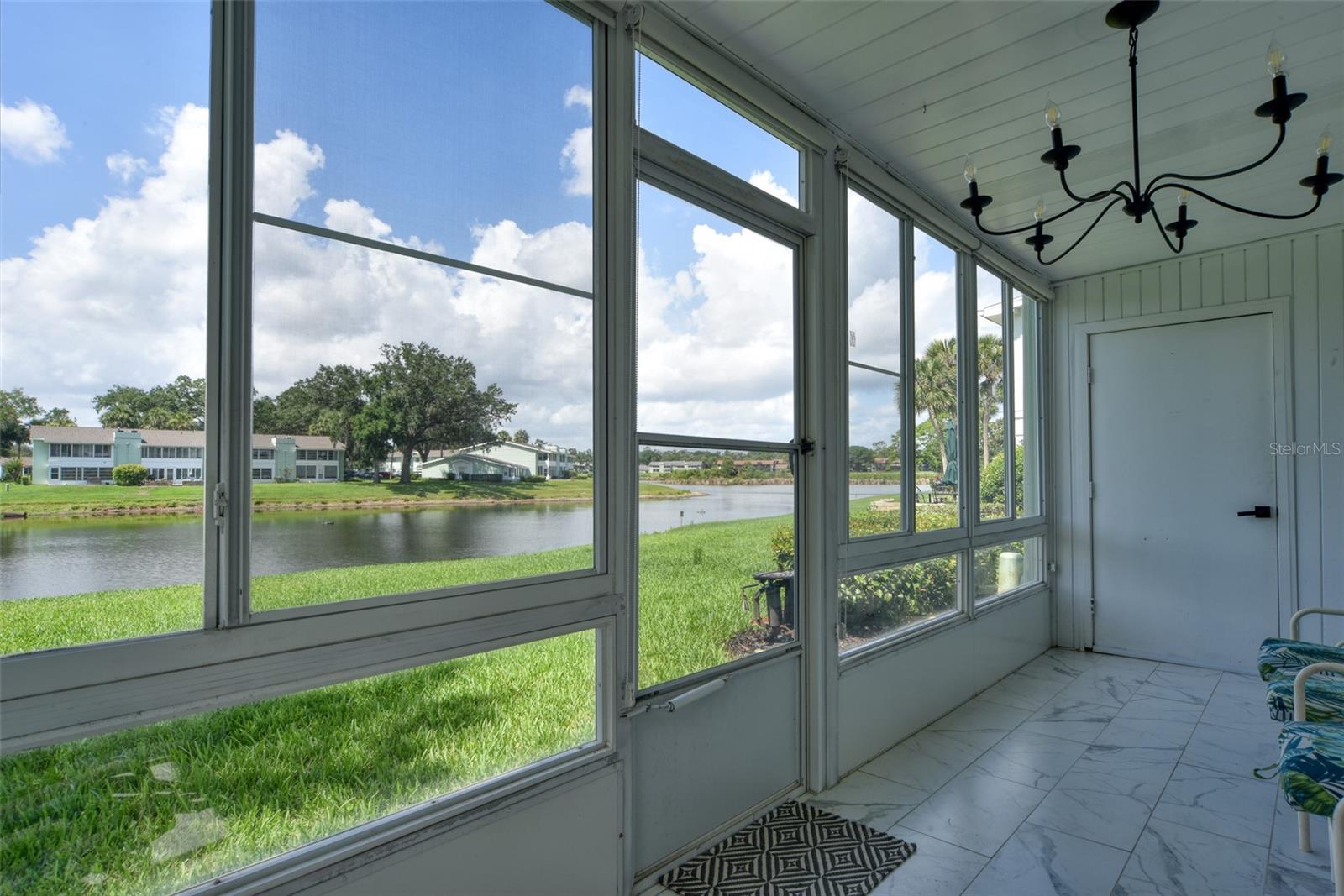 LIVE OAK VILLAGE CONDO - Residential