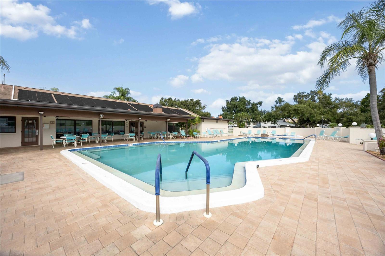 COUNTRY VILLAGE SEC 11 - Residential