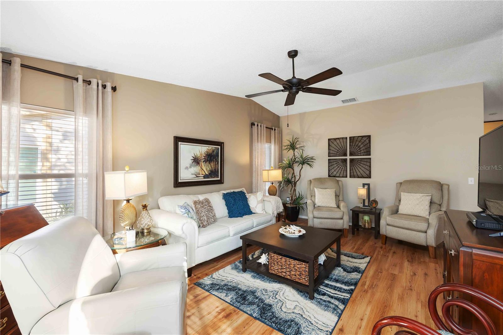 COUNTRY VILLAGE SEC 11 - Residential