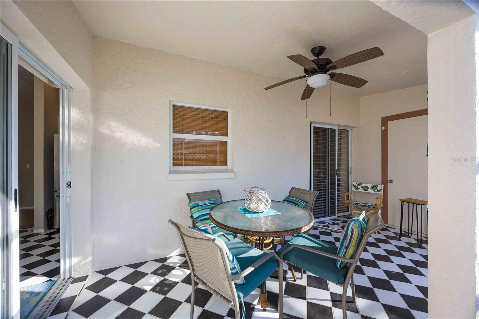 COUNTRY VILLAGE SEC 11 - Residential