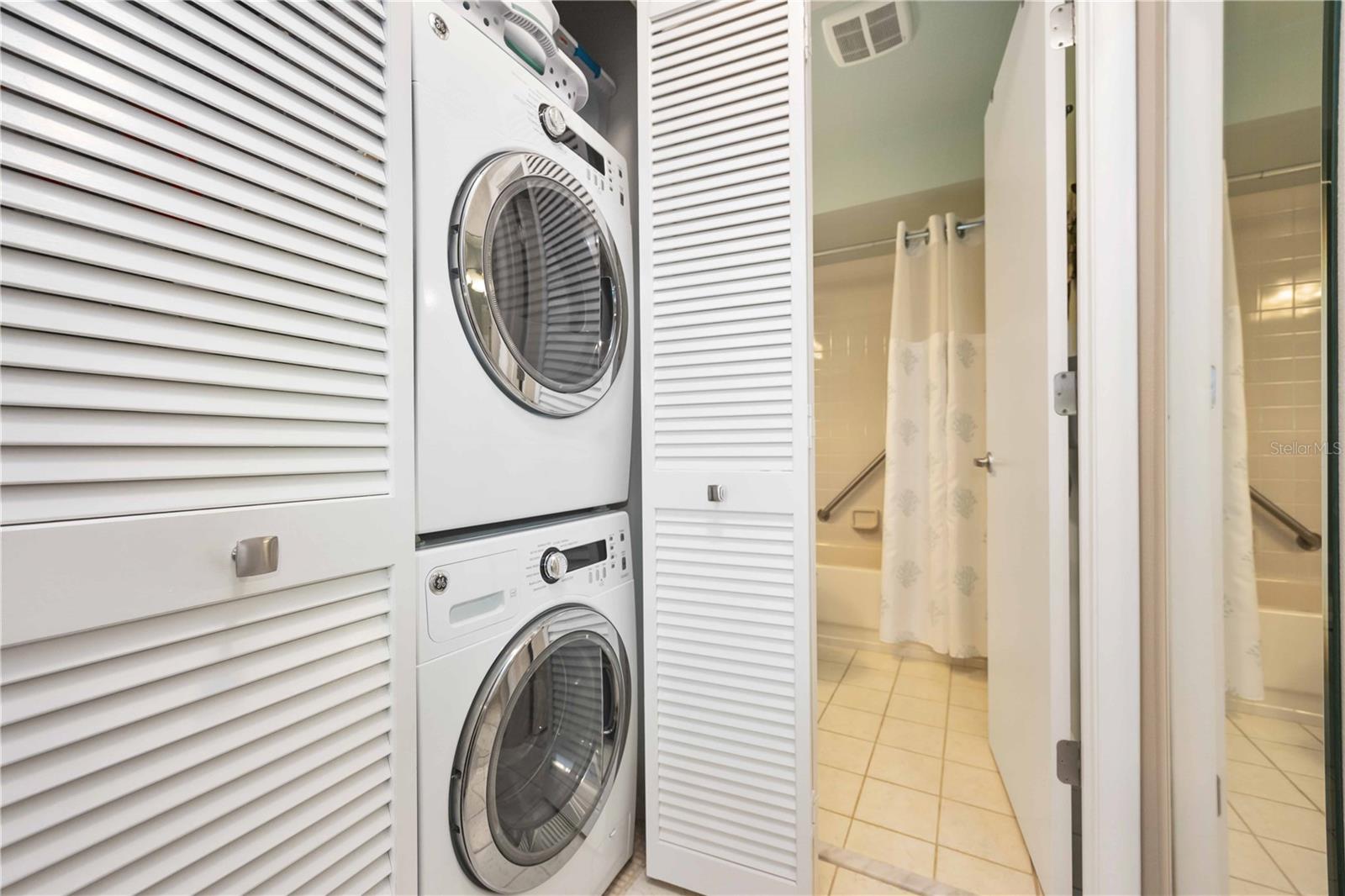 COUNTRY VILLAGE SEC 11 - Residential