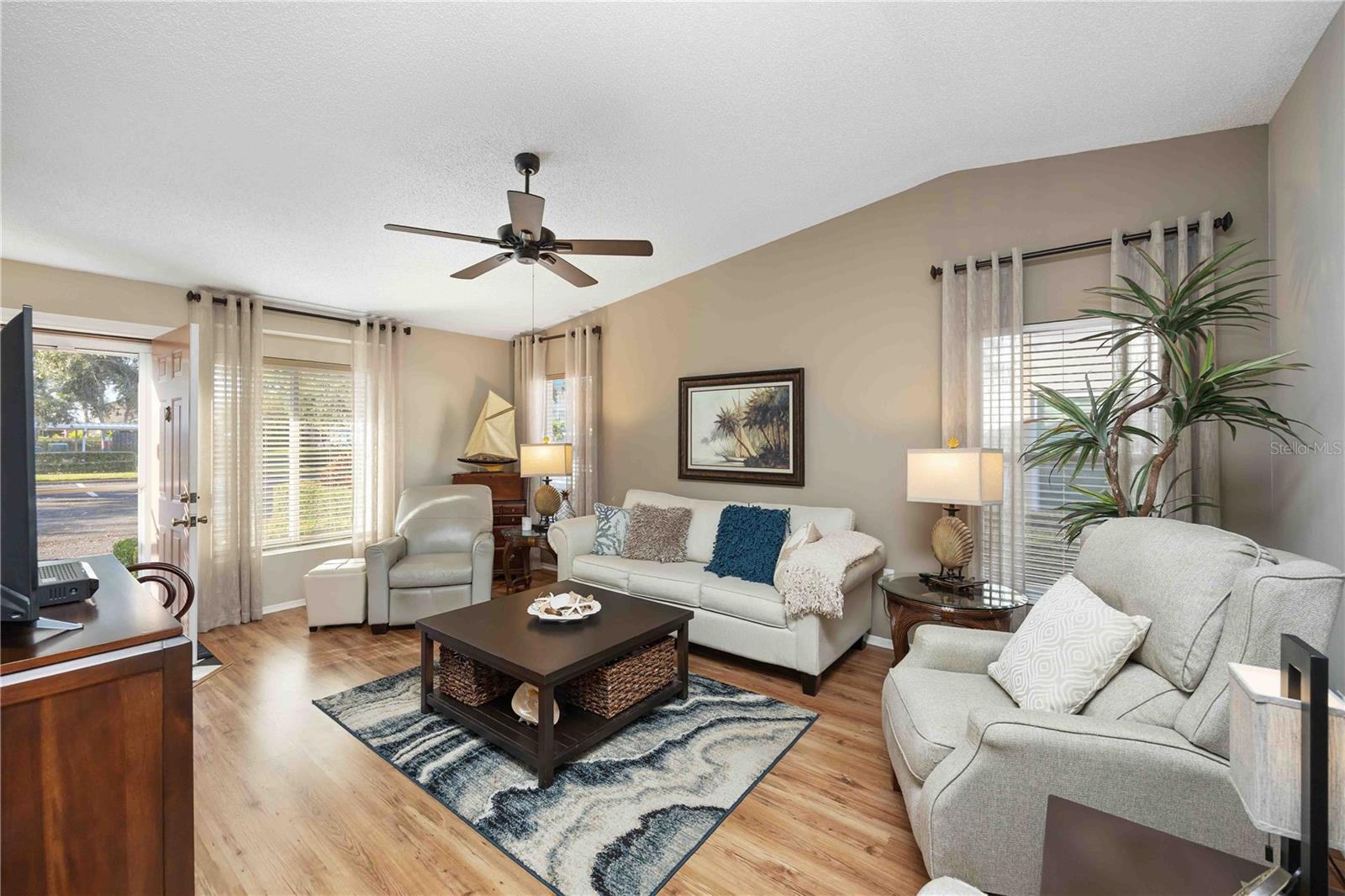 COUNTRY VILLAGE SEC 11 - Residential