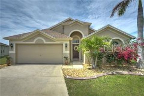 Photo of 11355 Flora Springs Drive, Riverview, FL 33579 (MLS # O6412282)