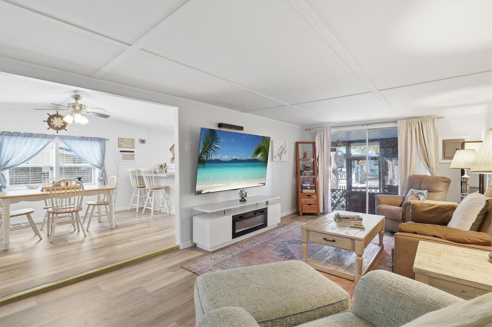 WEEKI WACHEE GARDENS - Residential