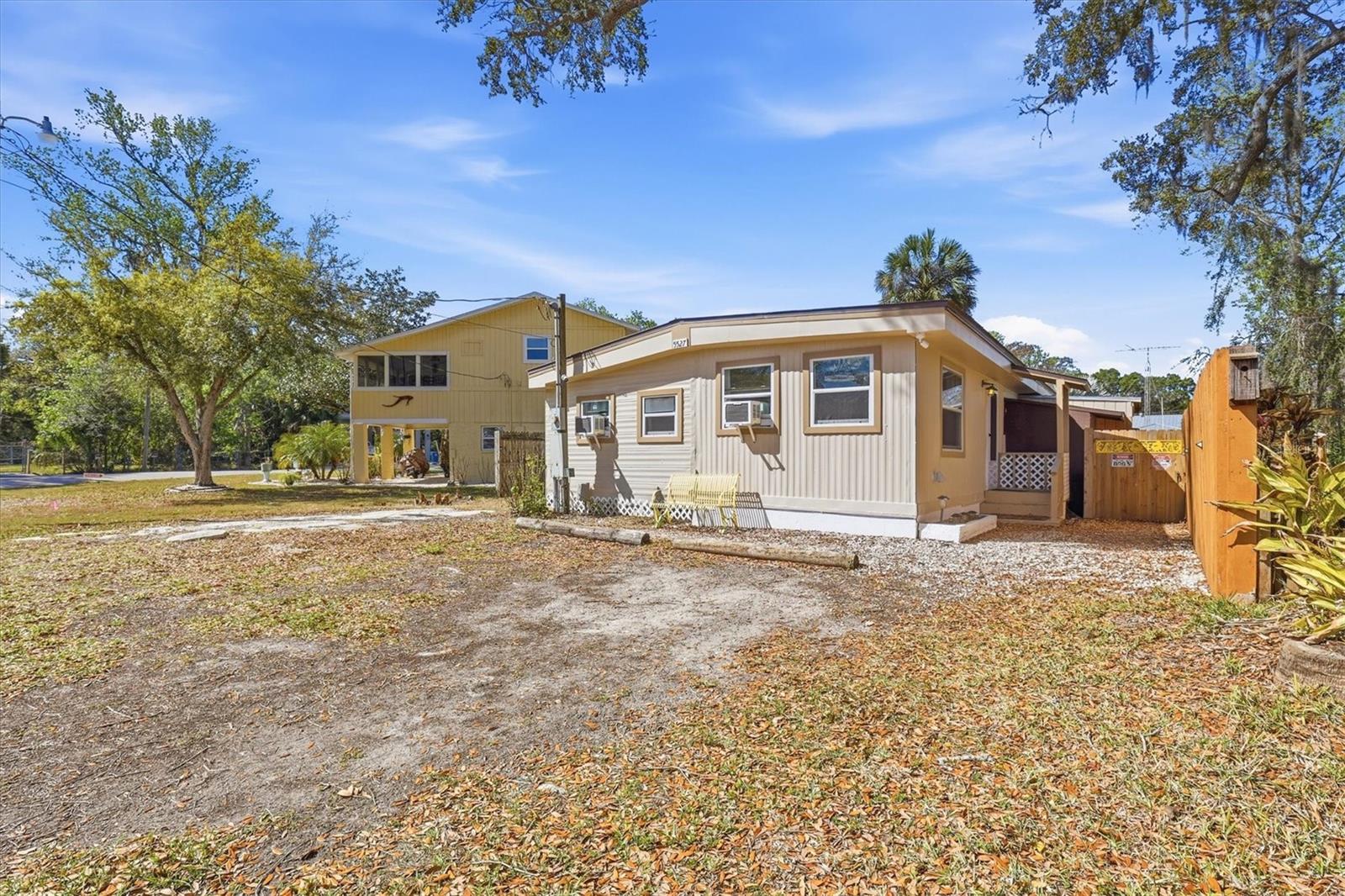 WEEKI WACHEE GARDENS - Residential