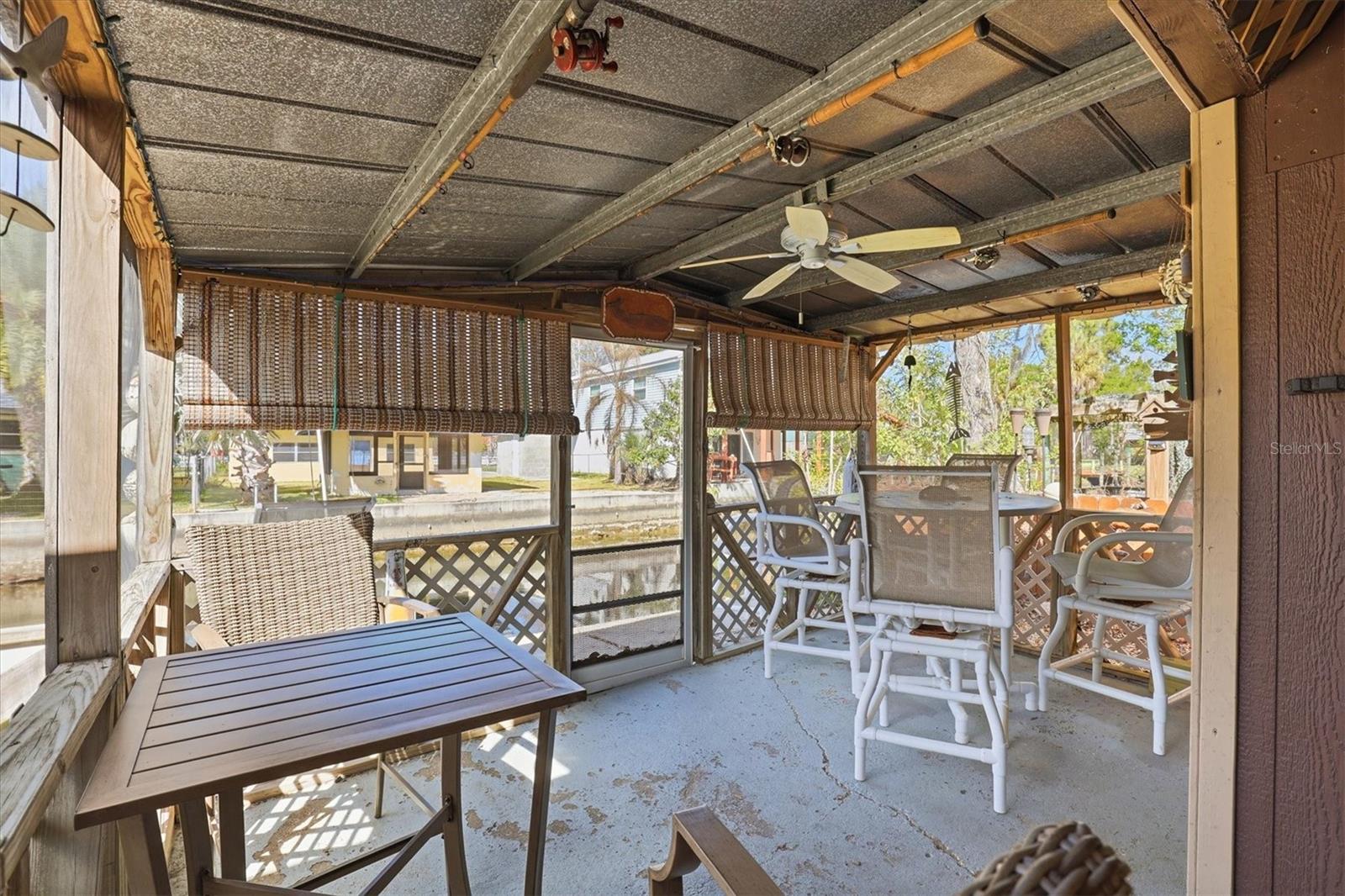 WEEKI WACHEE GARDENS - Residential