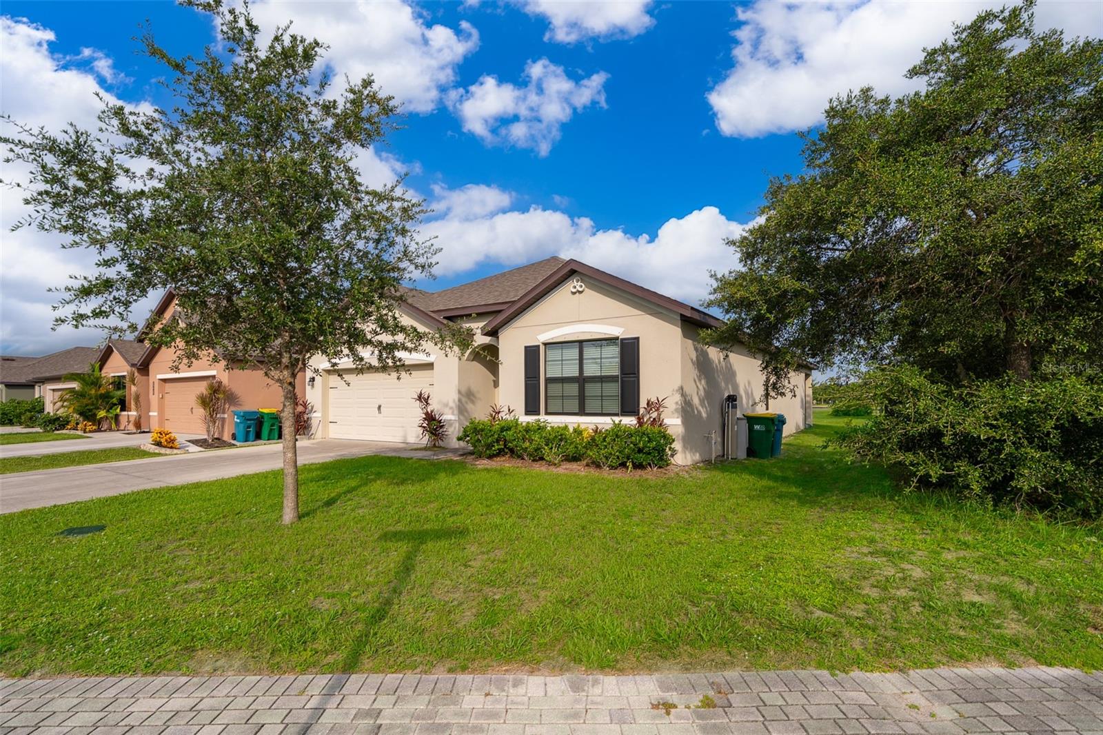 3492 INDIAN RIVER PARKWAY