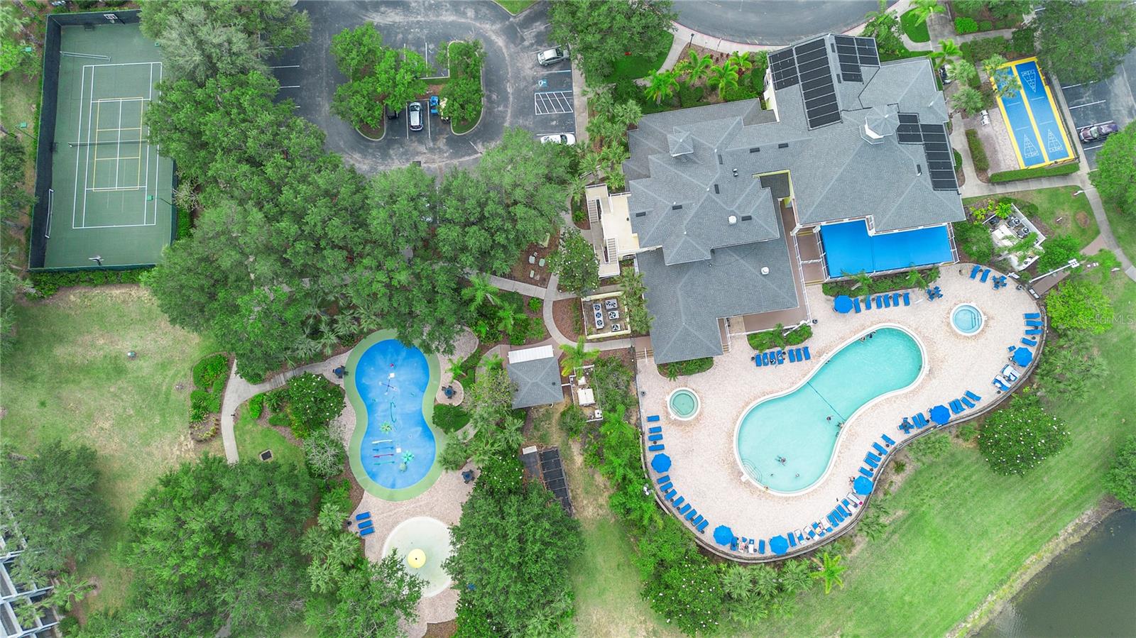 607 GRAN BAHAMA BOULEVARD B29/U607