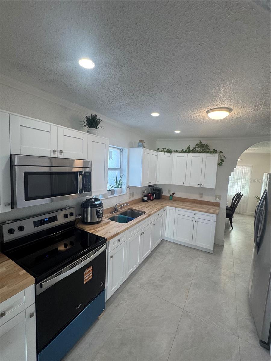 HOLLIDAY VILLAGE SEC 1 - Residential