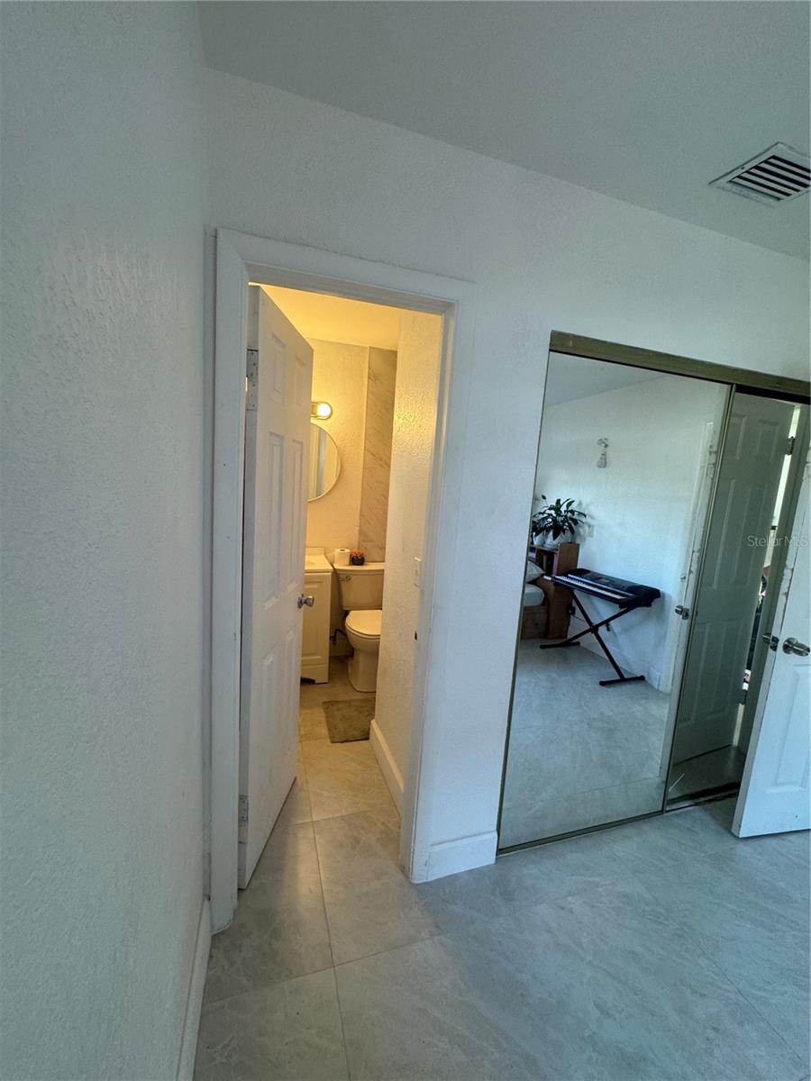 HOLLIDAY VILLAGE SEC 1 - Residential