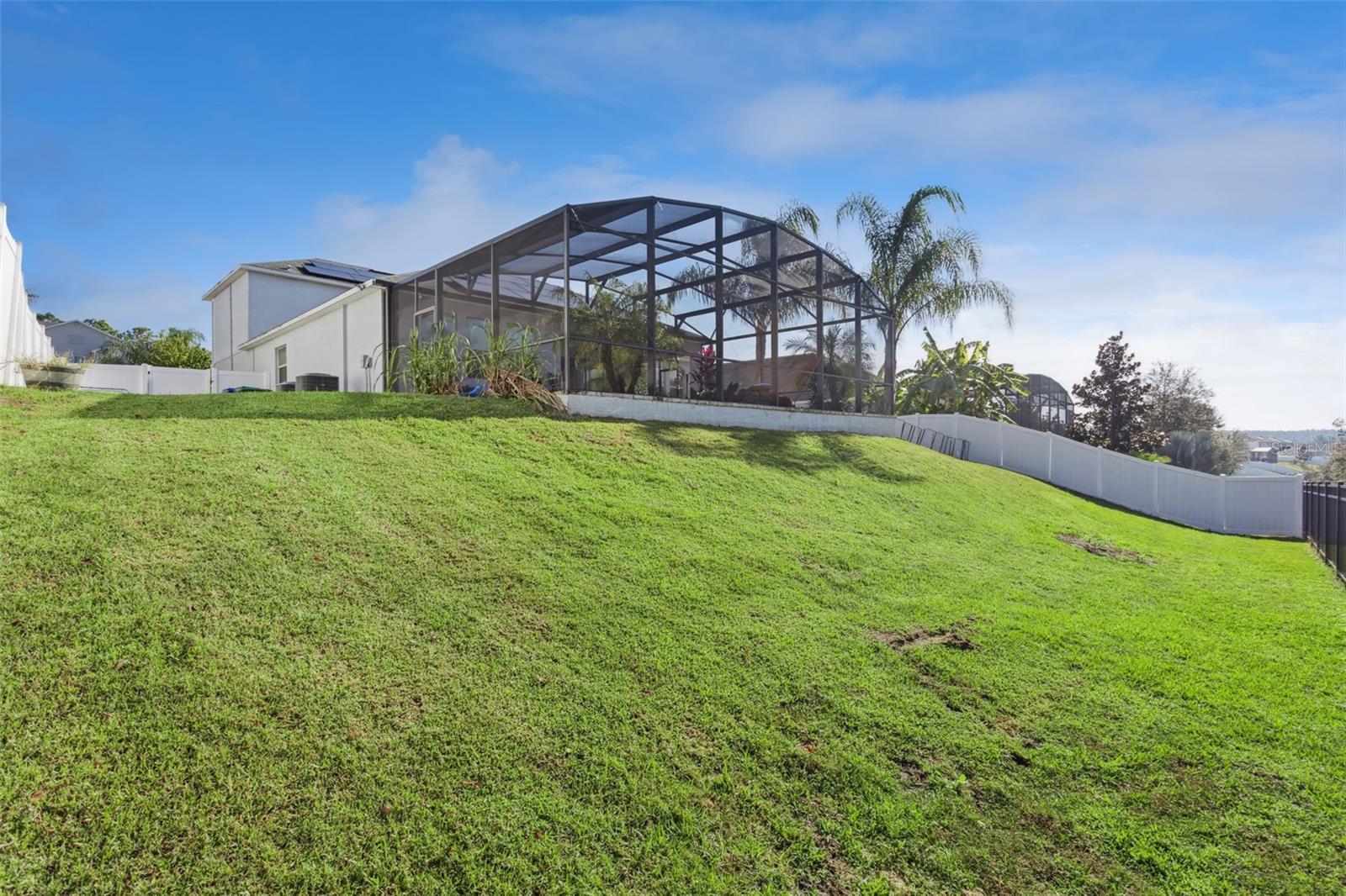 STONEYBROOK HILLS UN #2 - Residential