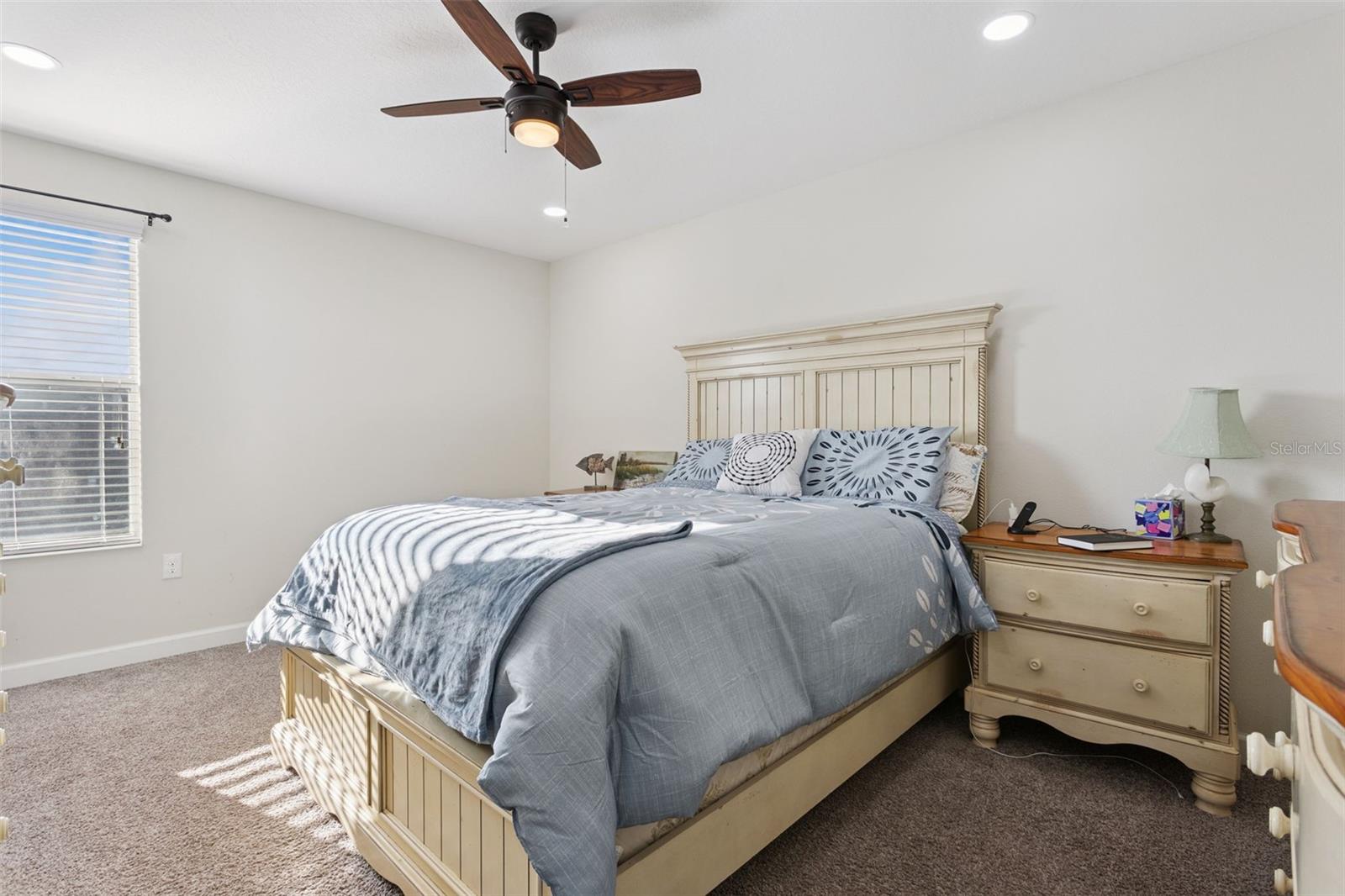 STONEYBROOK HILLS UN #2 - Residential