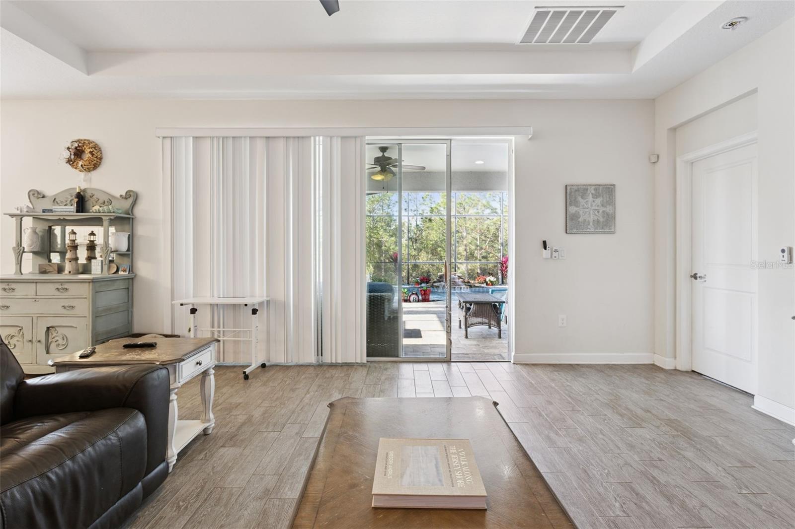 STONEYBROOK HILLS UN #2 - Residential