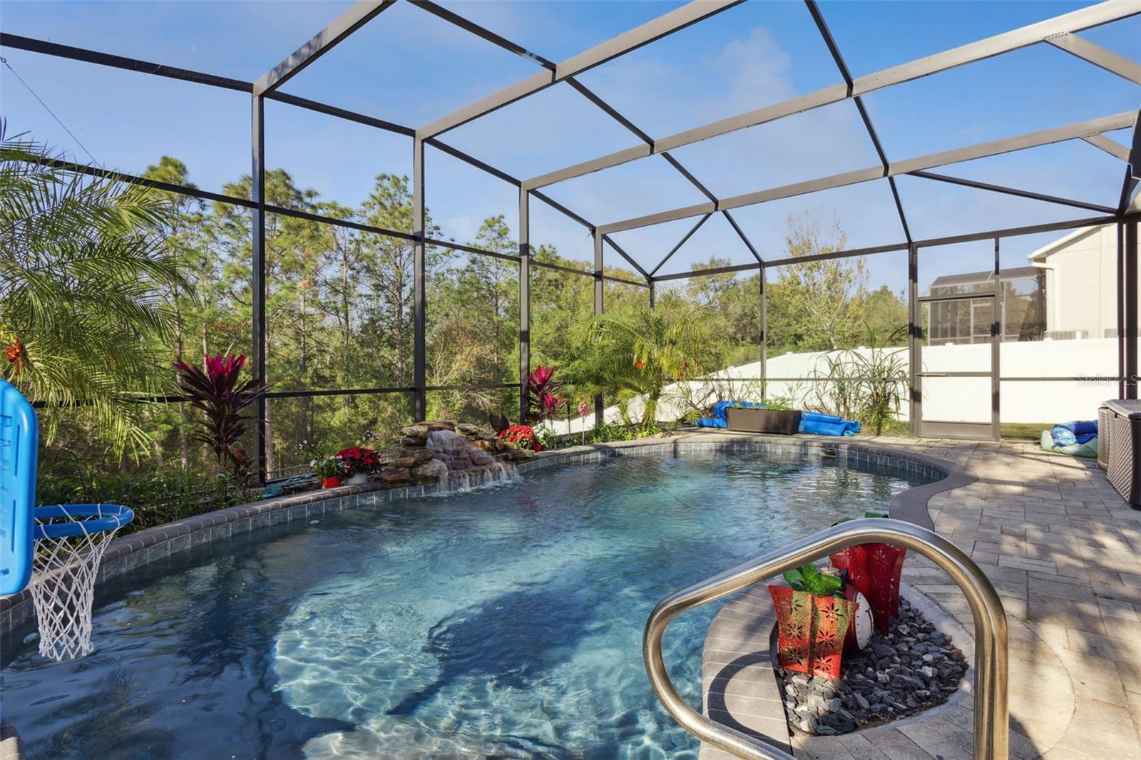 STONEYBROOK HILLS UN #2 - Residential