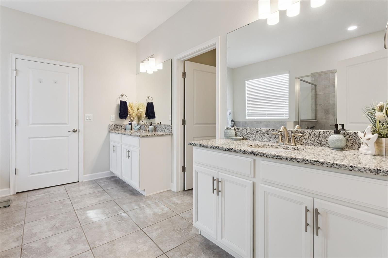 STONEYBROOK HILLS UN #2 - Residential