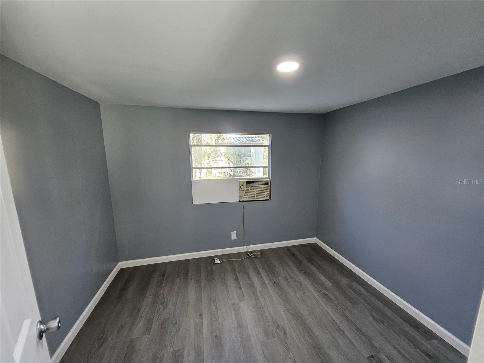 RIVER LAKES MANOR UNIT 03 - Residential