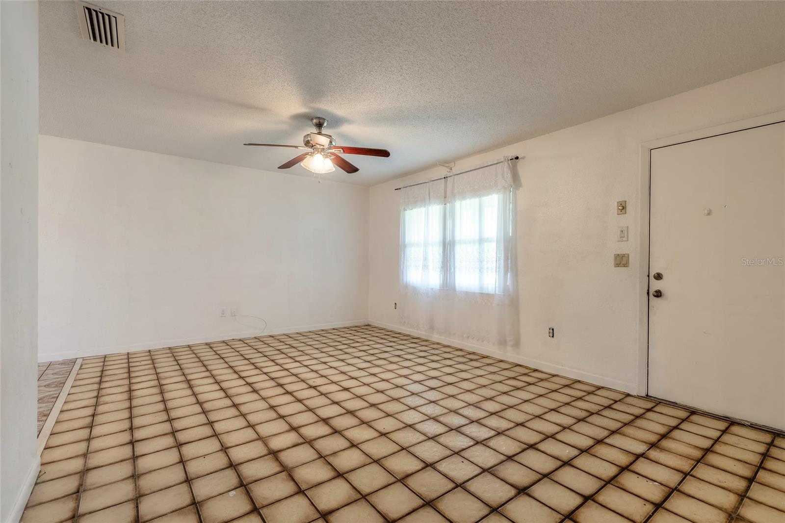 2629 UMBRELLA TREE DRIVE