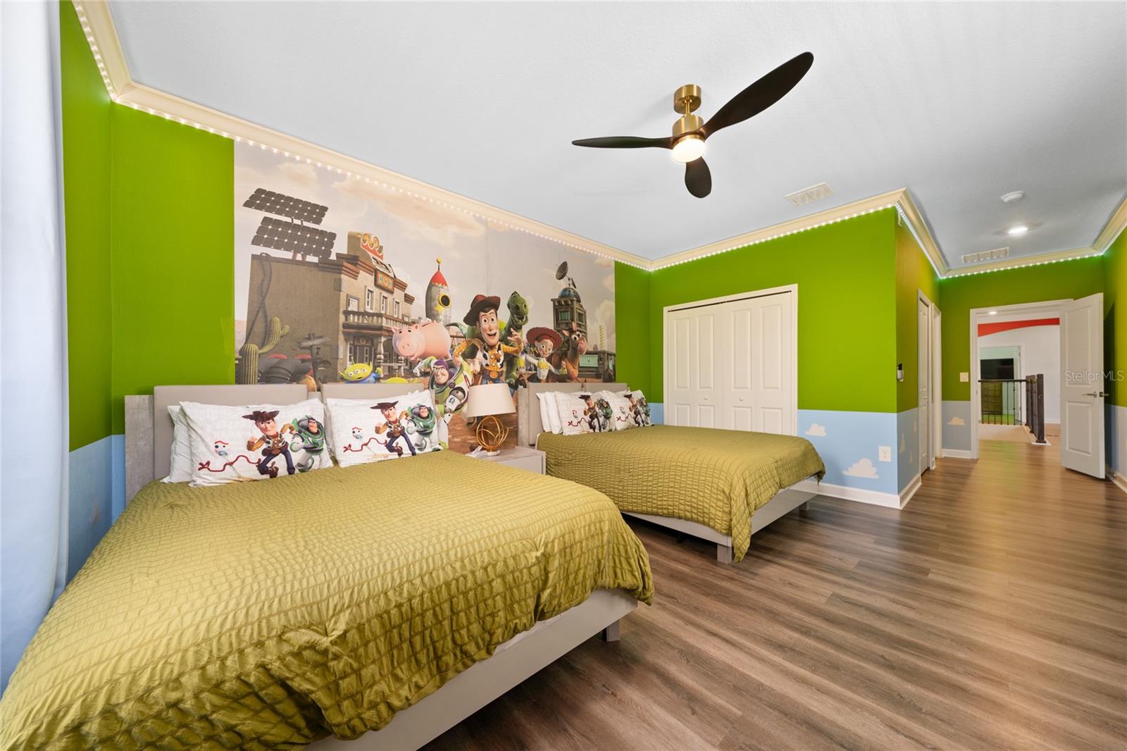 FOX NORTH - Residential Lease