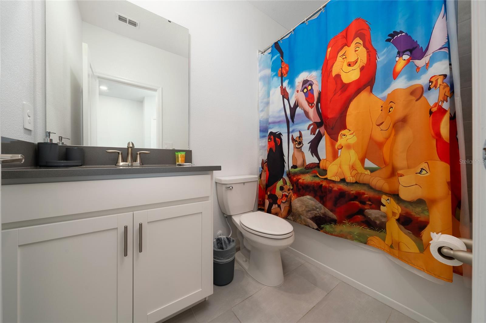 FOX NORTH - Residential Lease