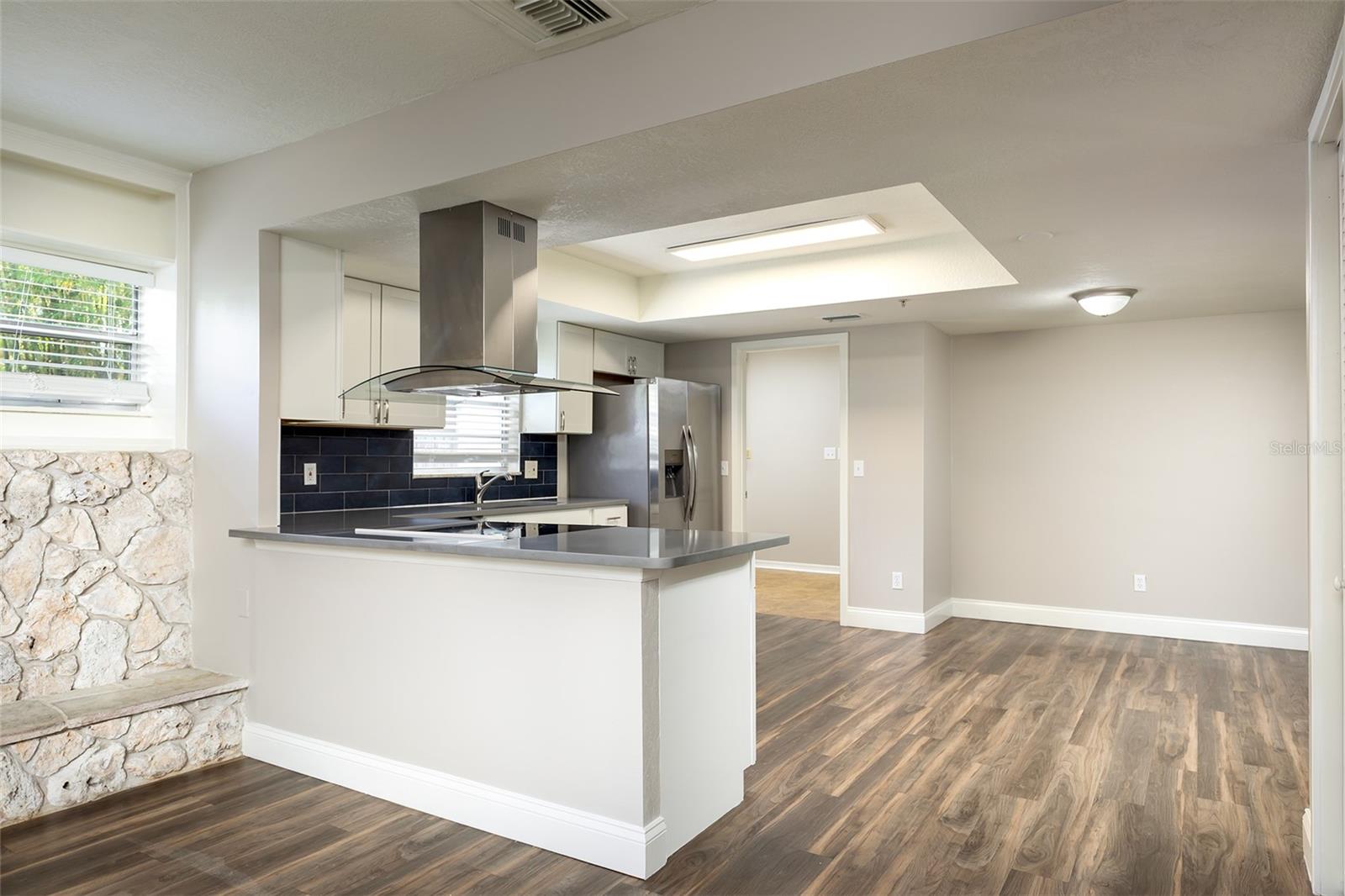 515 TIVOLI COURT
