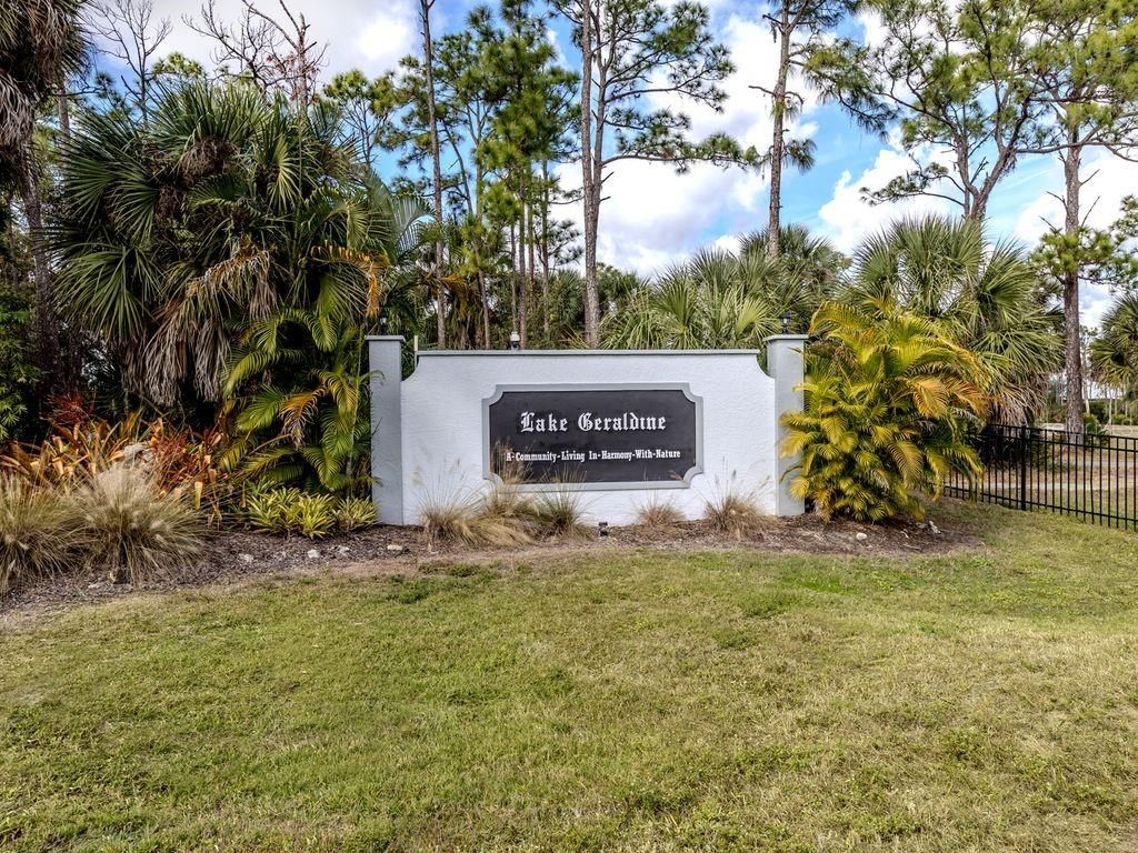 Photo of 9008 Falcon Court, Venice, FL 34293 (MLS # N6142160)