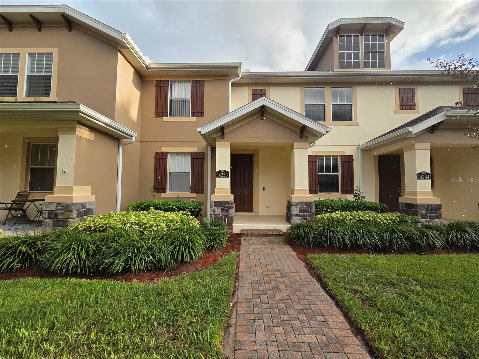 SIGNATURE LAKES, INDEPENDENCE - Residential