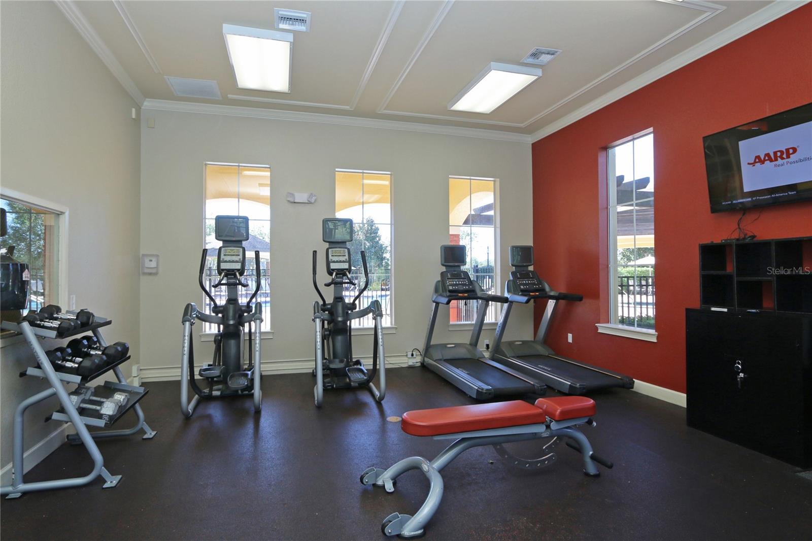 SIGNATURE LAKES, INDEPENDENCE - Residential