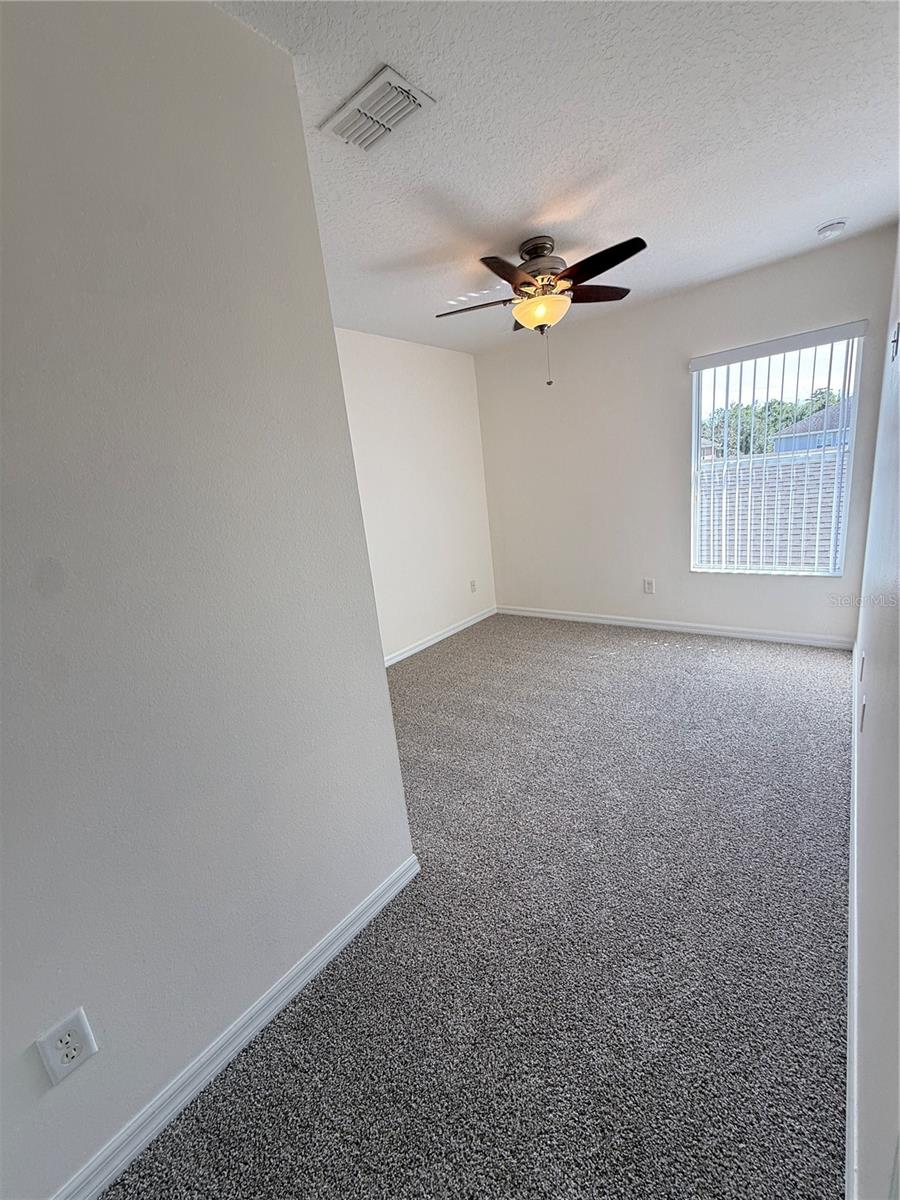 SIGNATURE LAKES, INDEPENDENCE - Residential