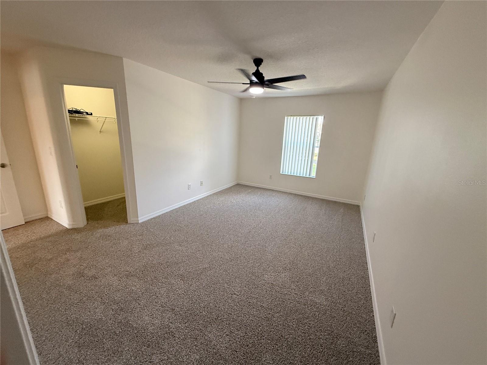 SIGNATURE LAKES, INDEPENDENCE - Residential