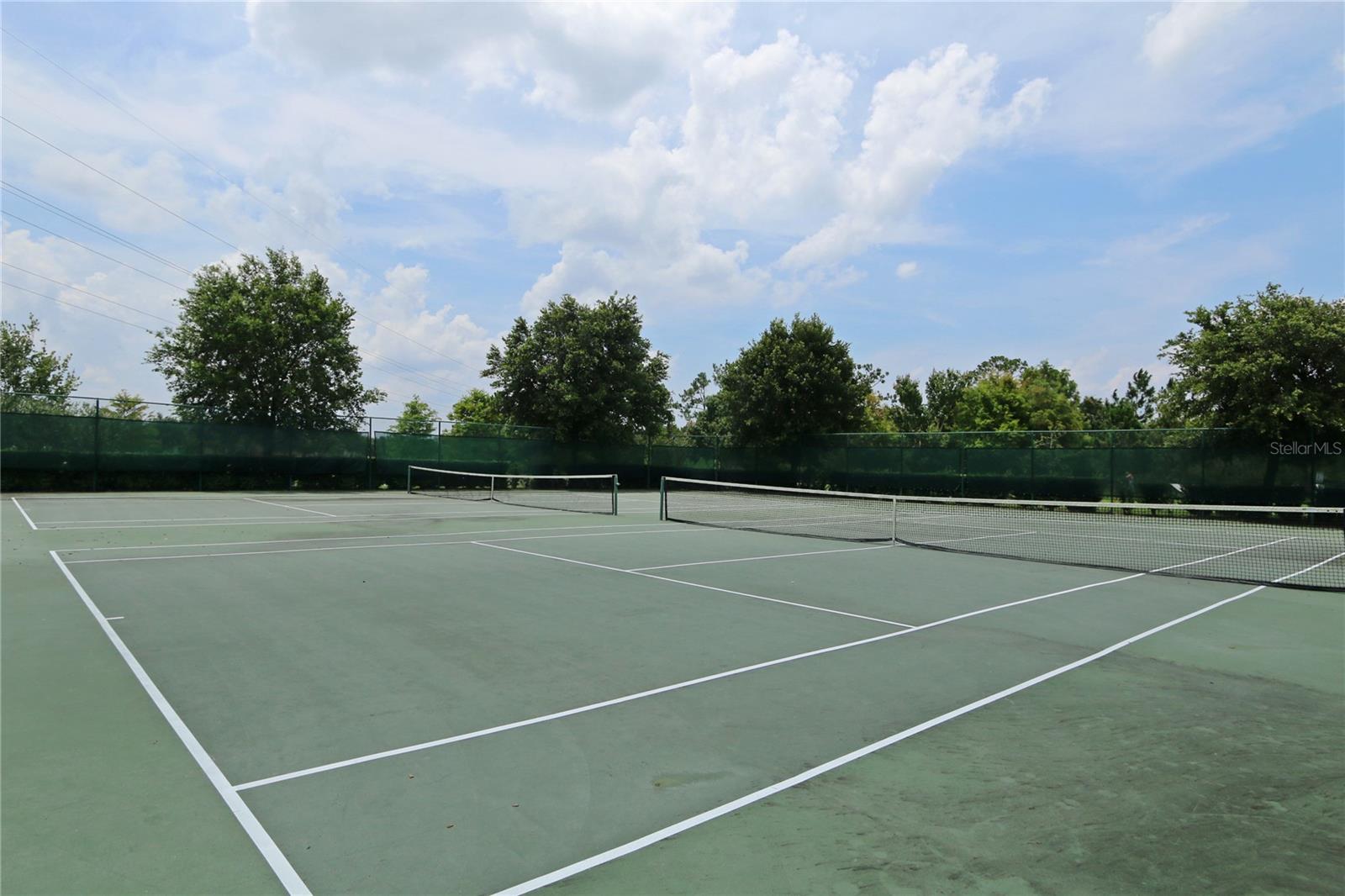 SIGNATURE LAKES, INDEPENDENCE - Residential