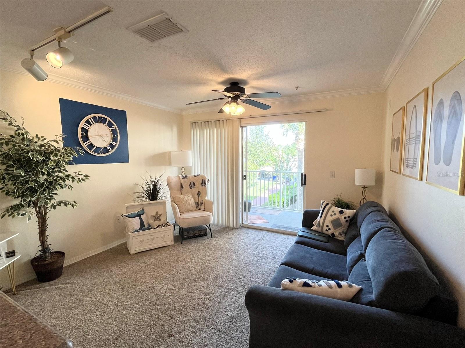 VILLAS AT LAKESIDE A CONDO - Residential Lease