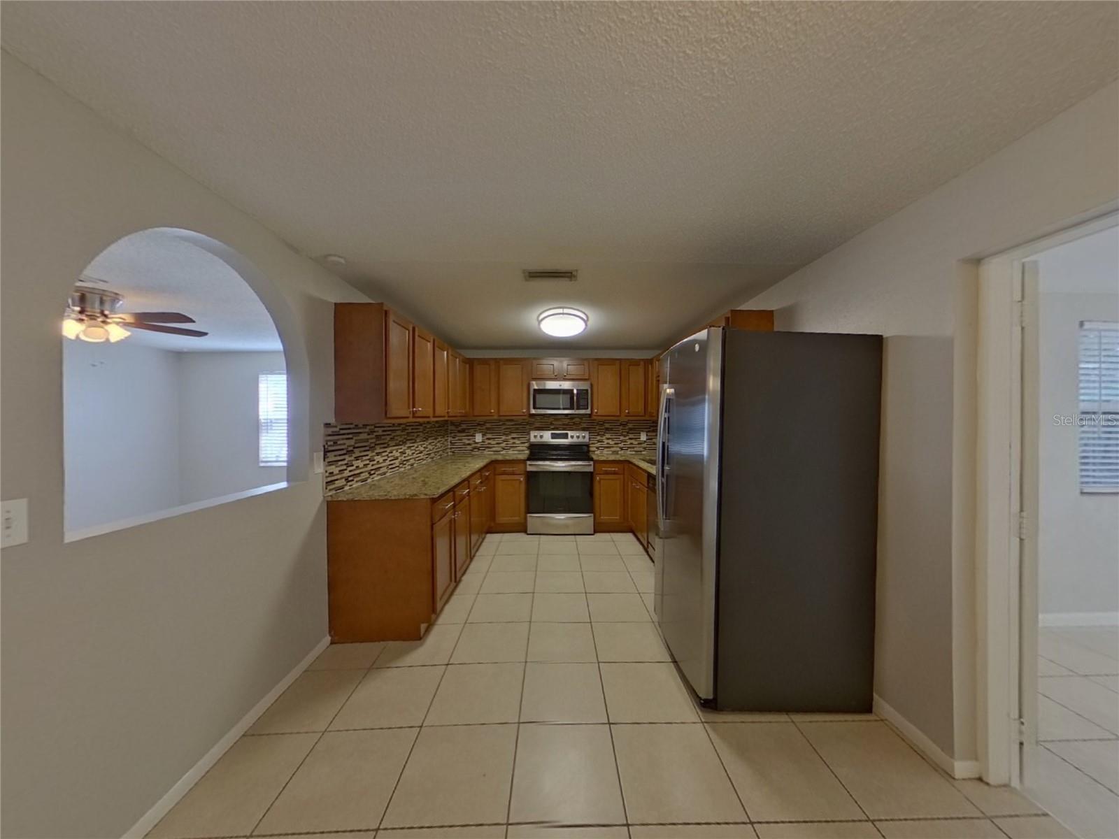 ORANGEWOOD HIGHLANDS - Residential Lease