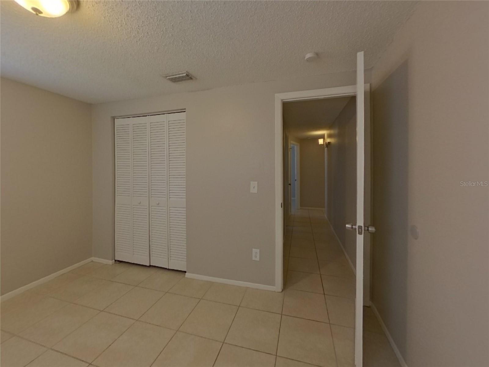 ORANGEWOOD HIGHLANDS - Residential Lease