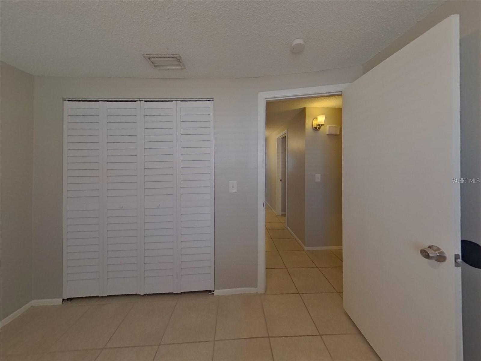 ORANGEWOOD HIGHLANDS - Residential Lease