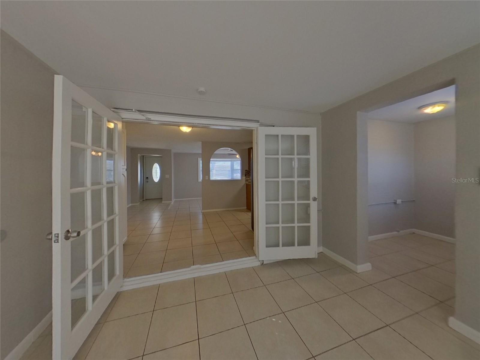 ORANGEWOOD HIGHLANDS - Residential Lease