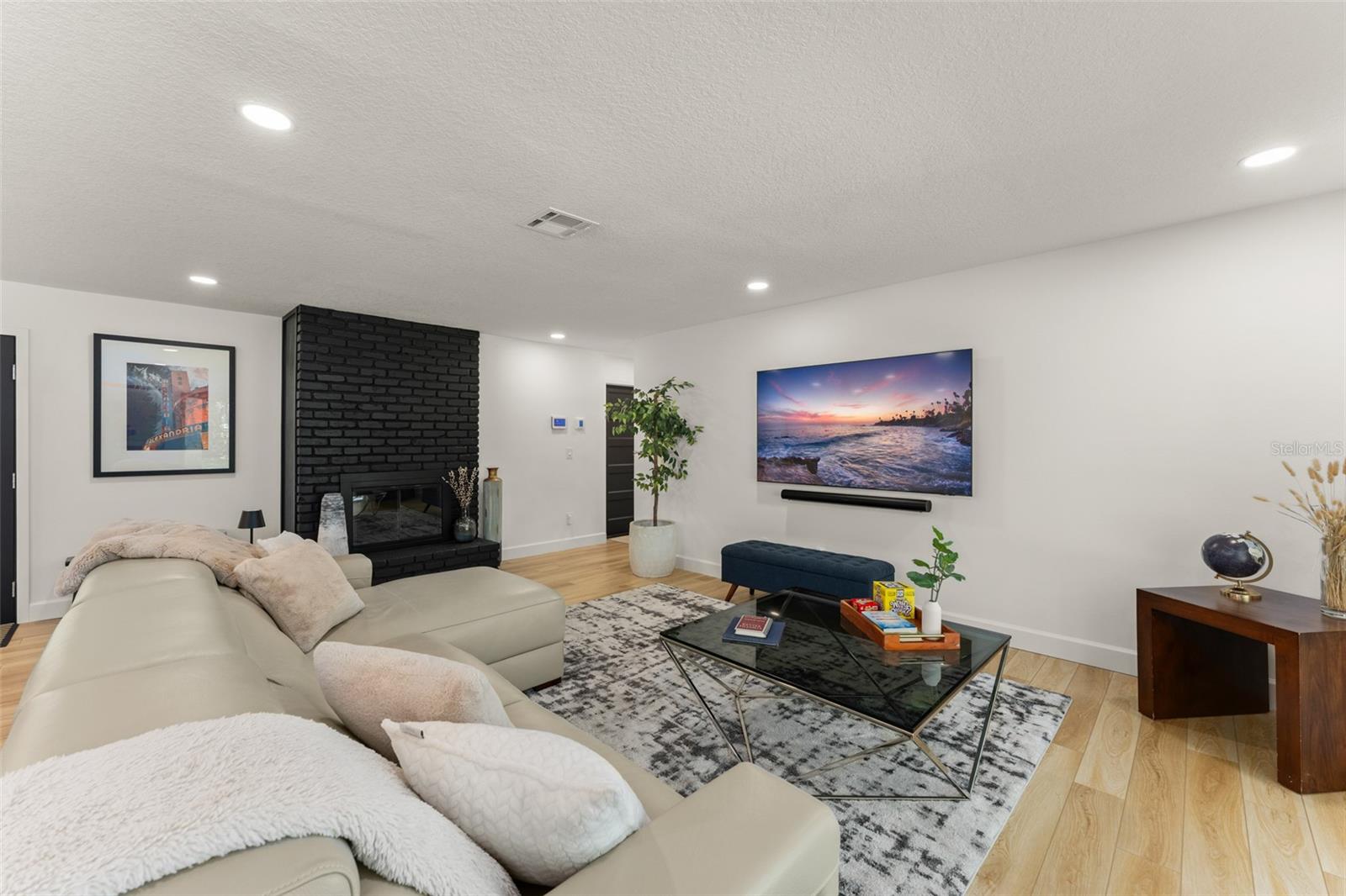 131 COUNTRYSIDE DRIVE