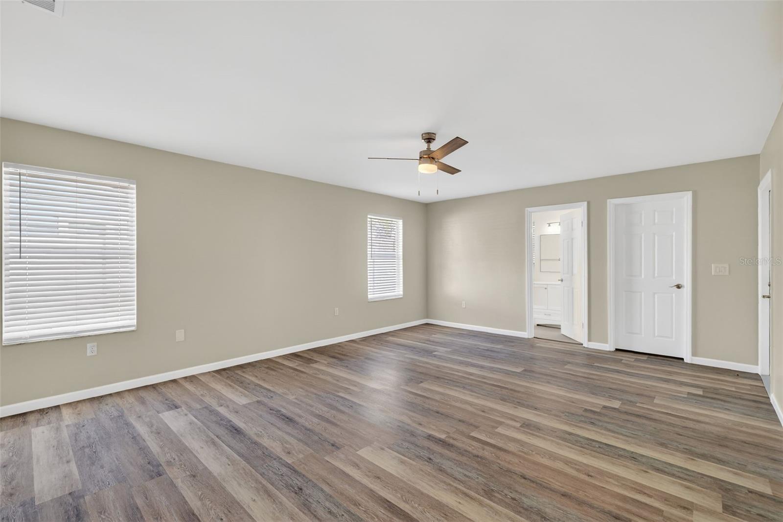 MOUNT DORA HIGHLANDS MOUNT DORA - Residential