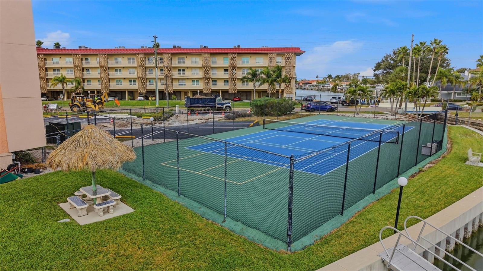 51 ISLAND WAY CONDO - Residential