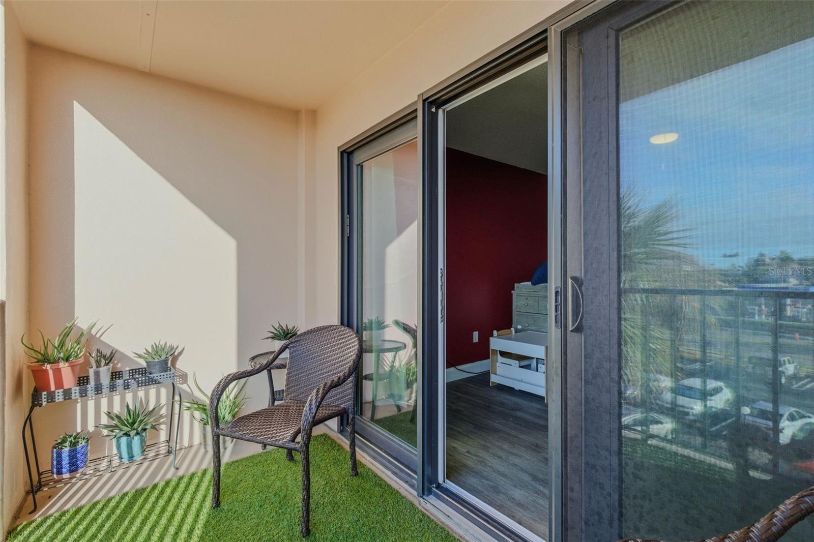 51 ISLAND WAY CONDO - Residential